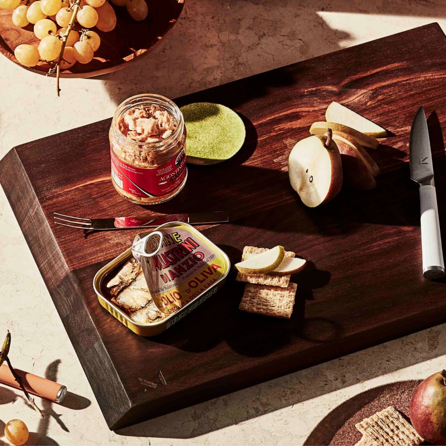 The Angled Cutting Board - Walnut