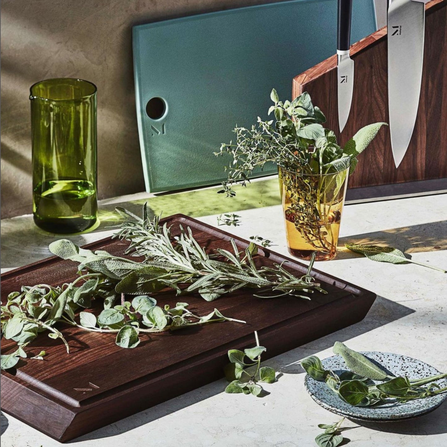 The Angled Cutting Board - Walnut